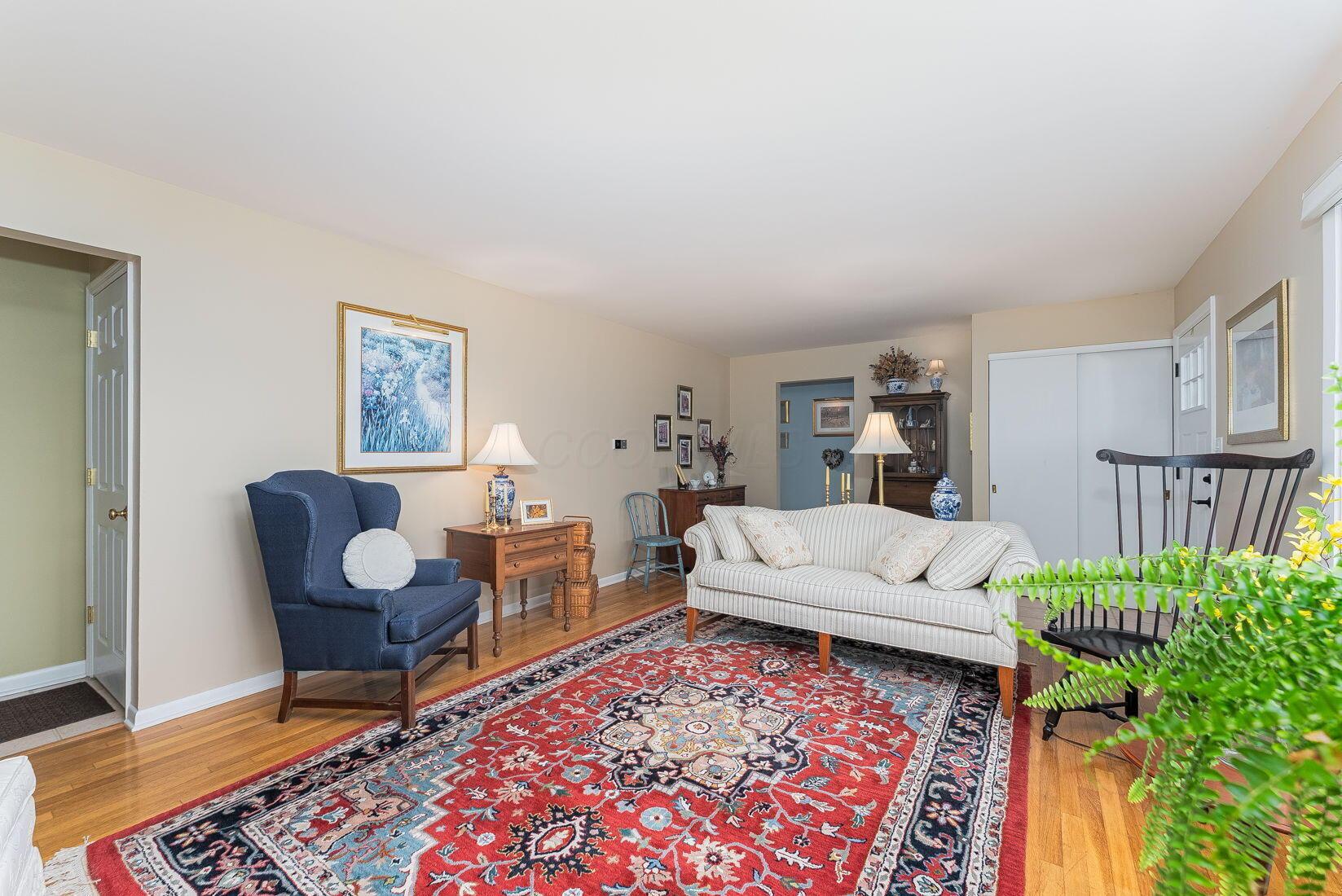 3464 Helen Place, Grove City, Ohio image 10