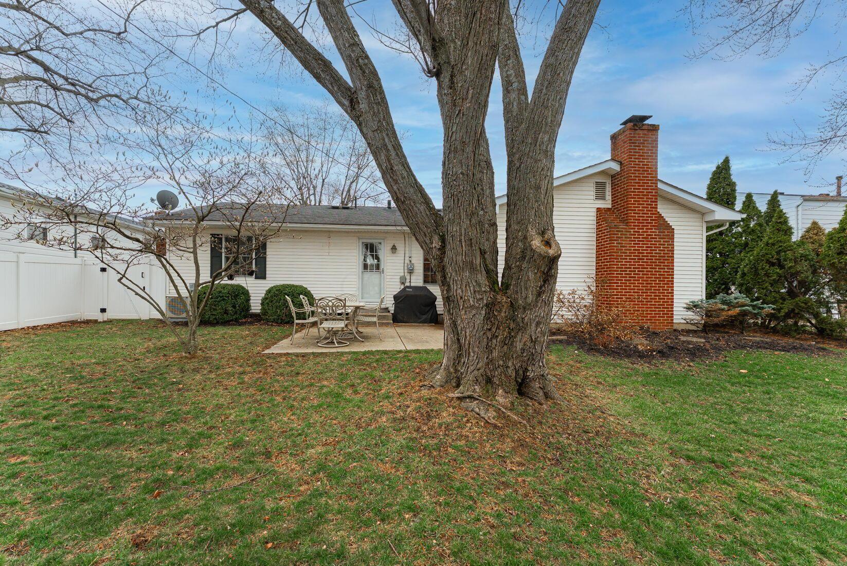 3464 Helen Place, Grove City, Ohio image 5