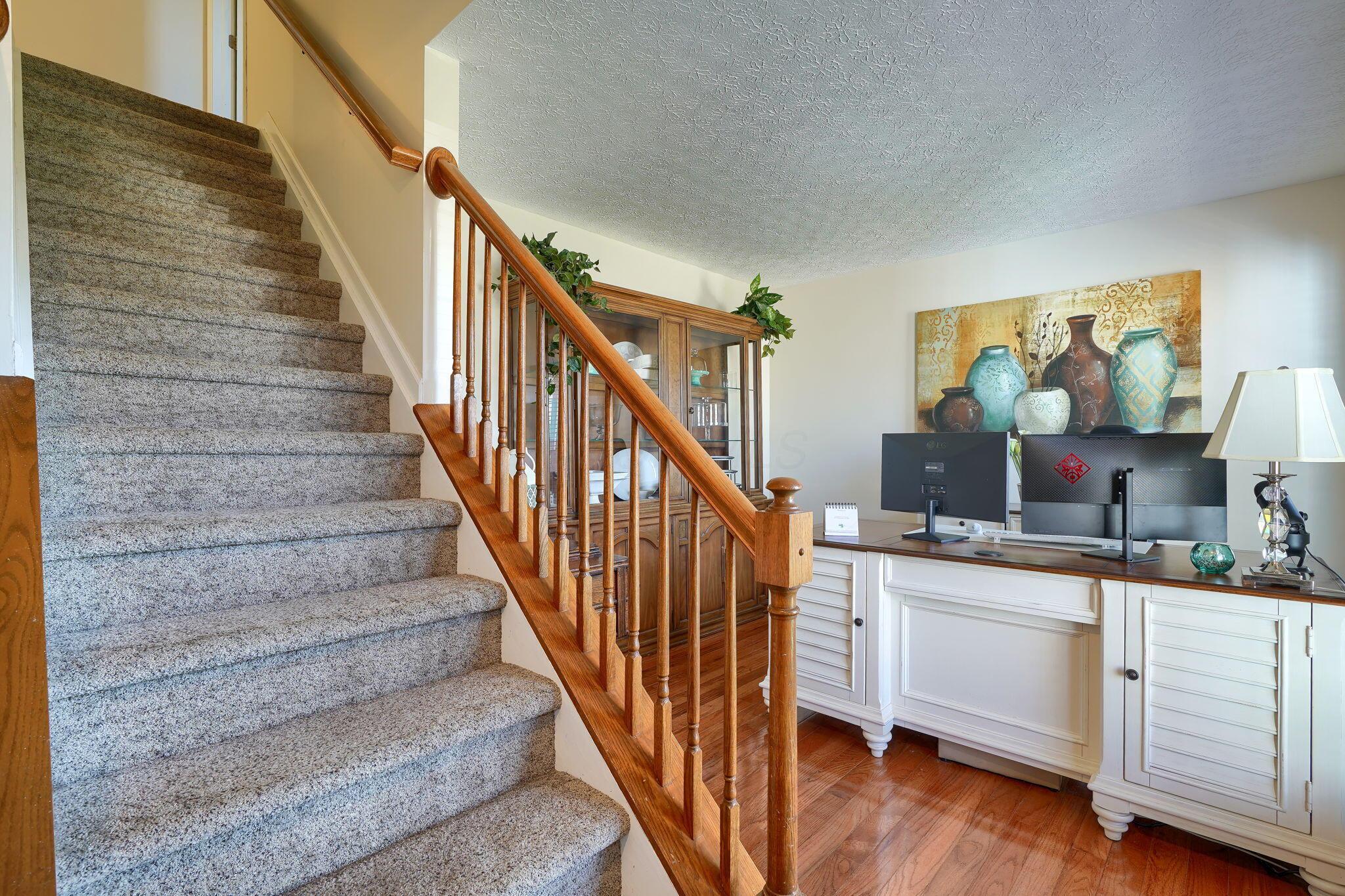 2433 Oakview Lane, Lancaster, Ohio image 20