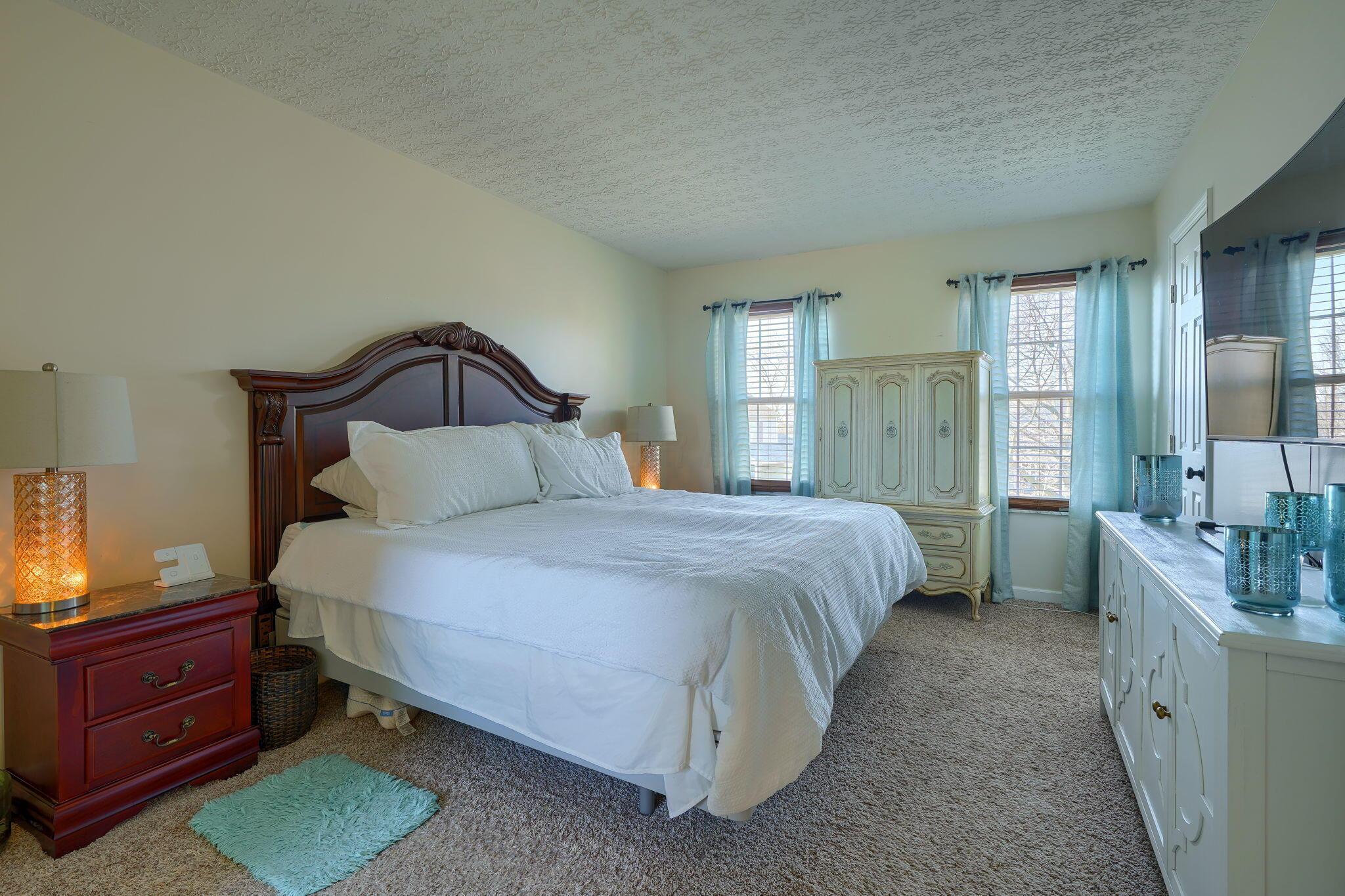 2433 Oakview Lane, Lancaster, Ohio image 24