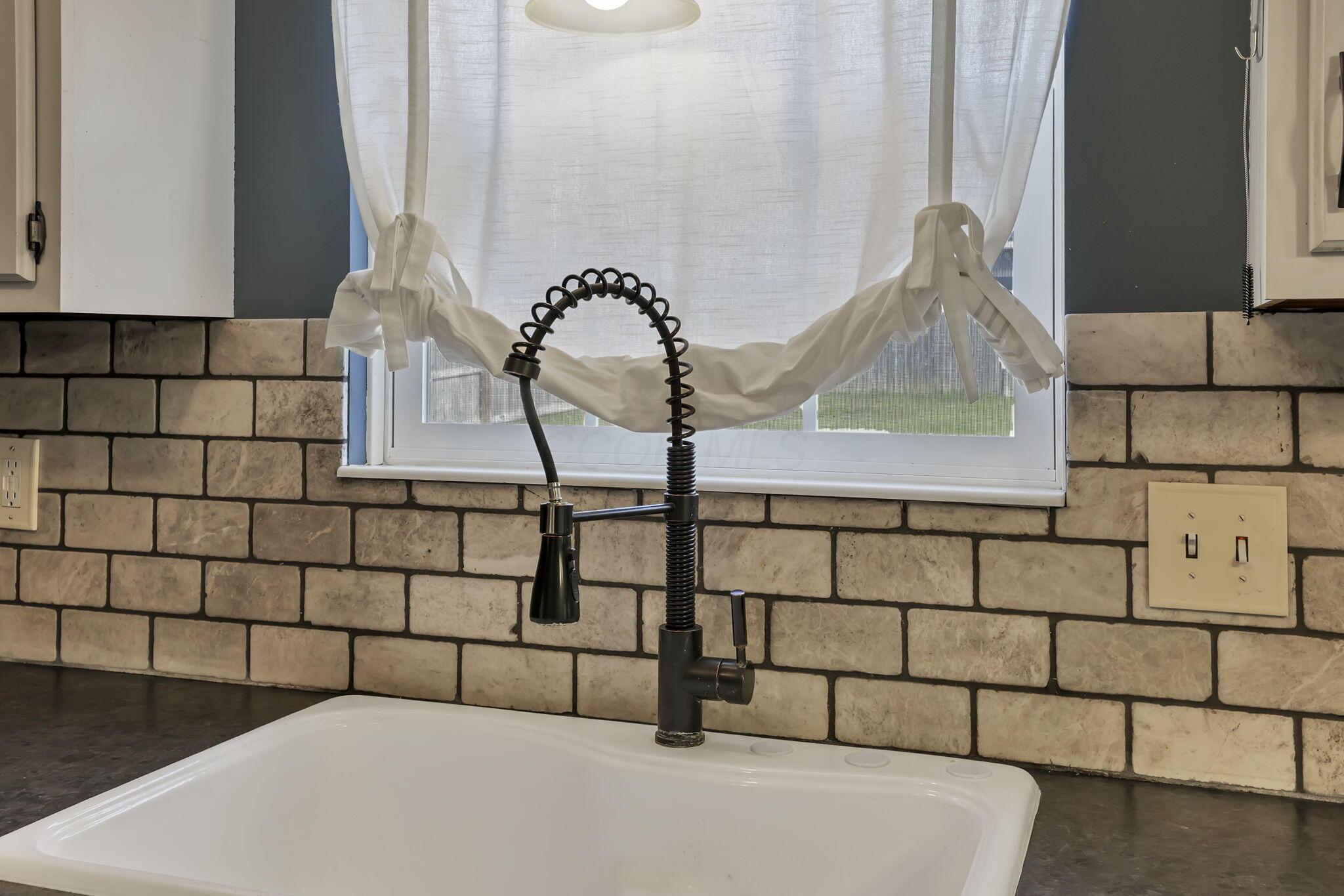 493 Wynridge Drive, Pataskala, Ohio image 13