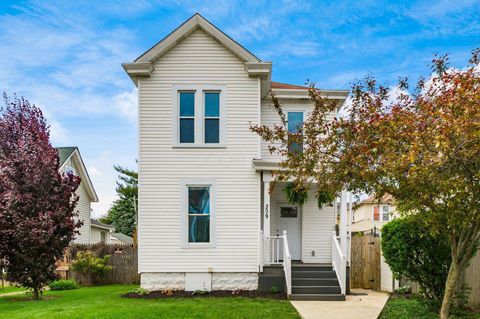 Photo of 209 S Ogden Avenue, Columbus, OH 43204 (MLS # 226015475)