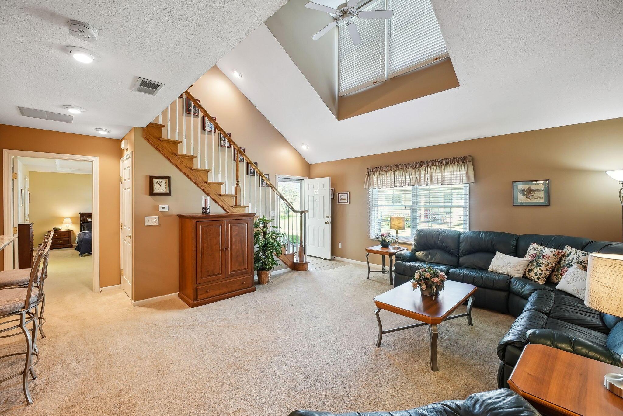 6567 Henschen Circle, Westerville, Ohio image 10