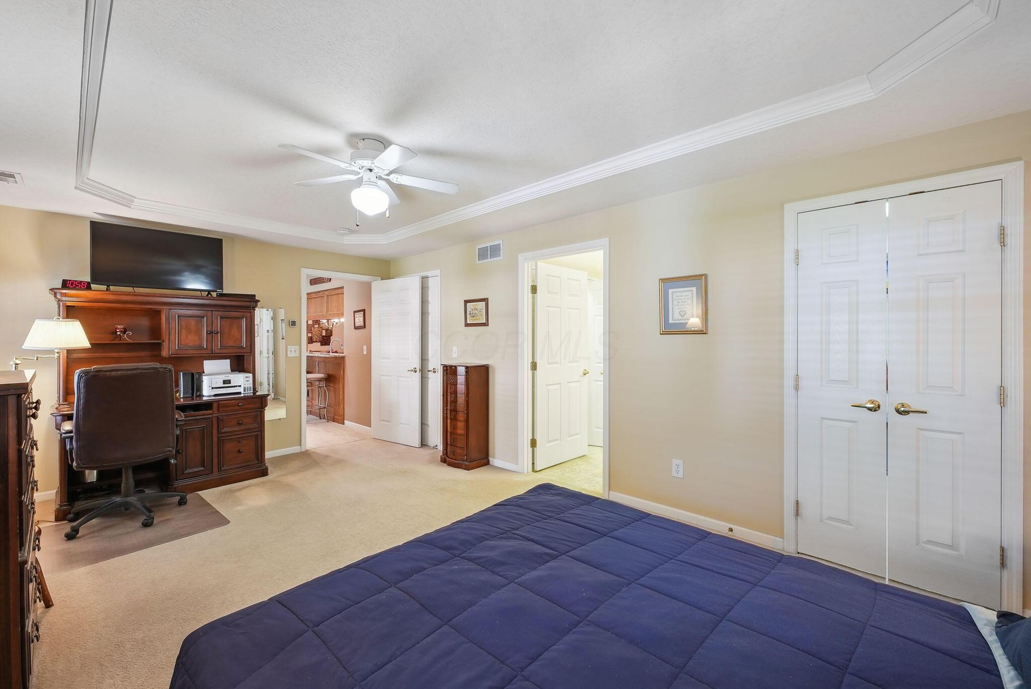 6567 Henschen Circle, Westerville, Ohio image 20