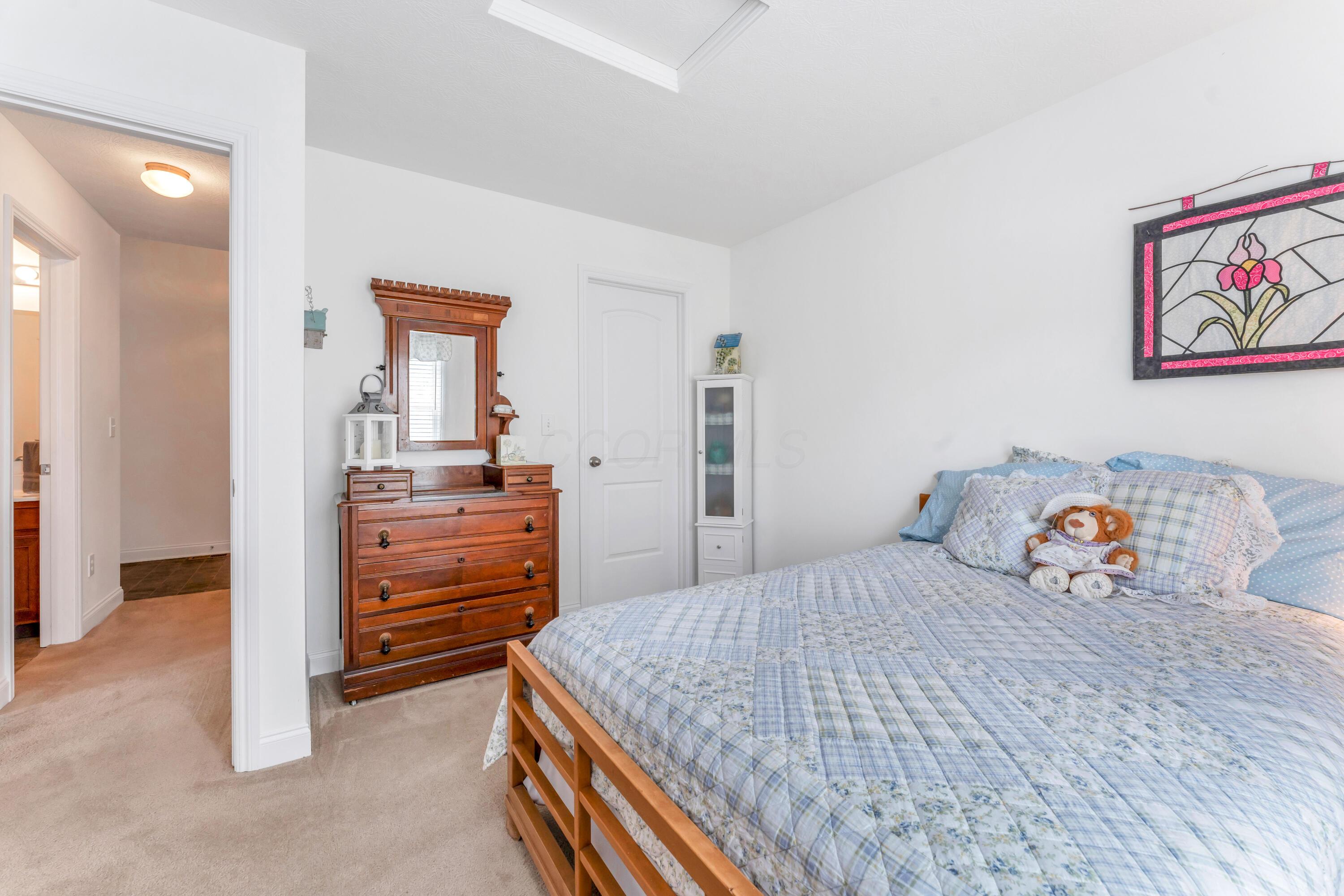 444 Saffron Drive, Sunbury, Ohio image 24