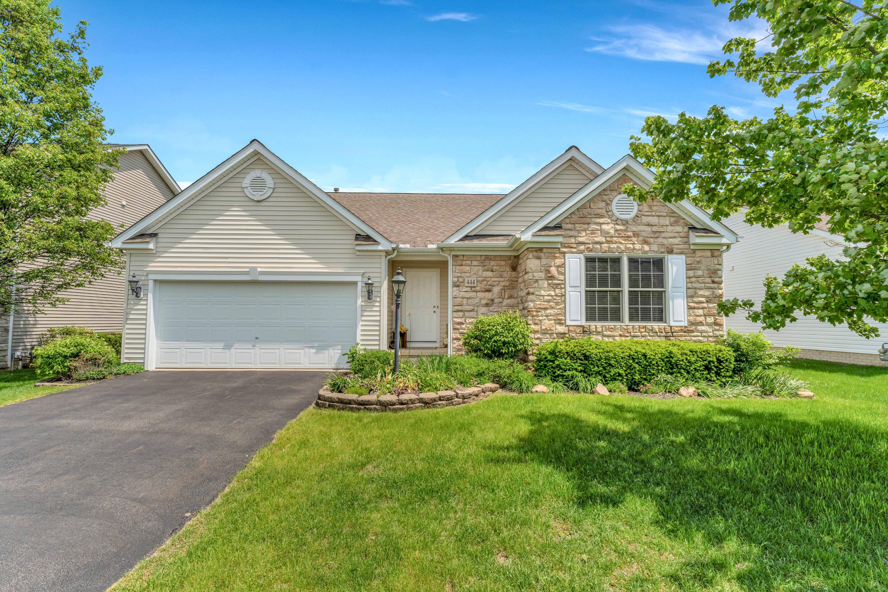 444 Saffron Drive, Sunbury, Ohio image 1
