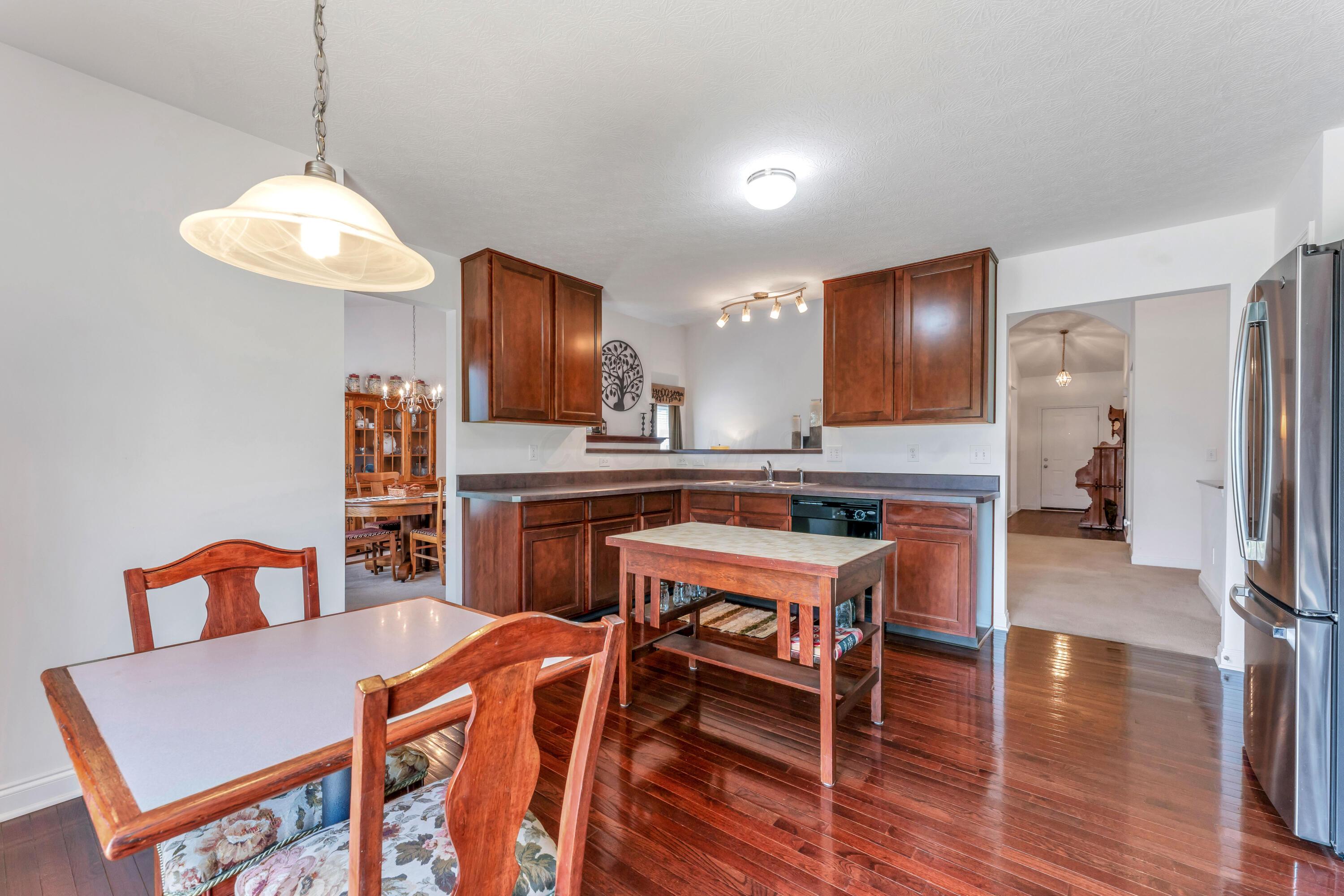 444 Saffron Drive, Sunbury, Ohio image 16