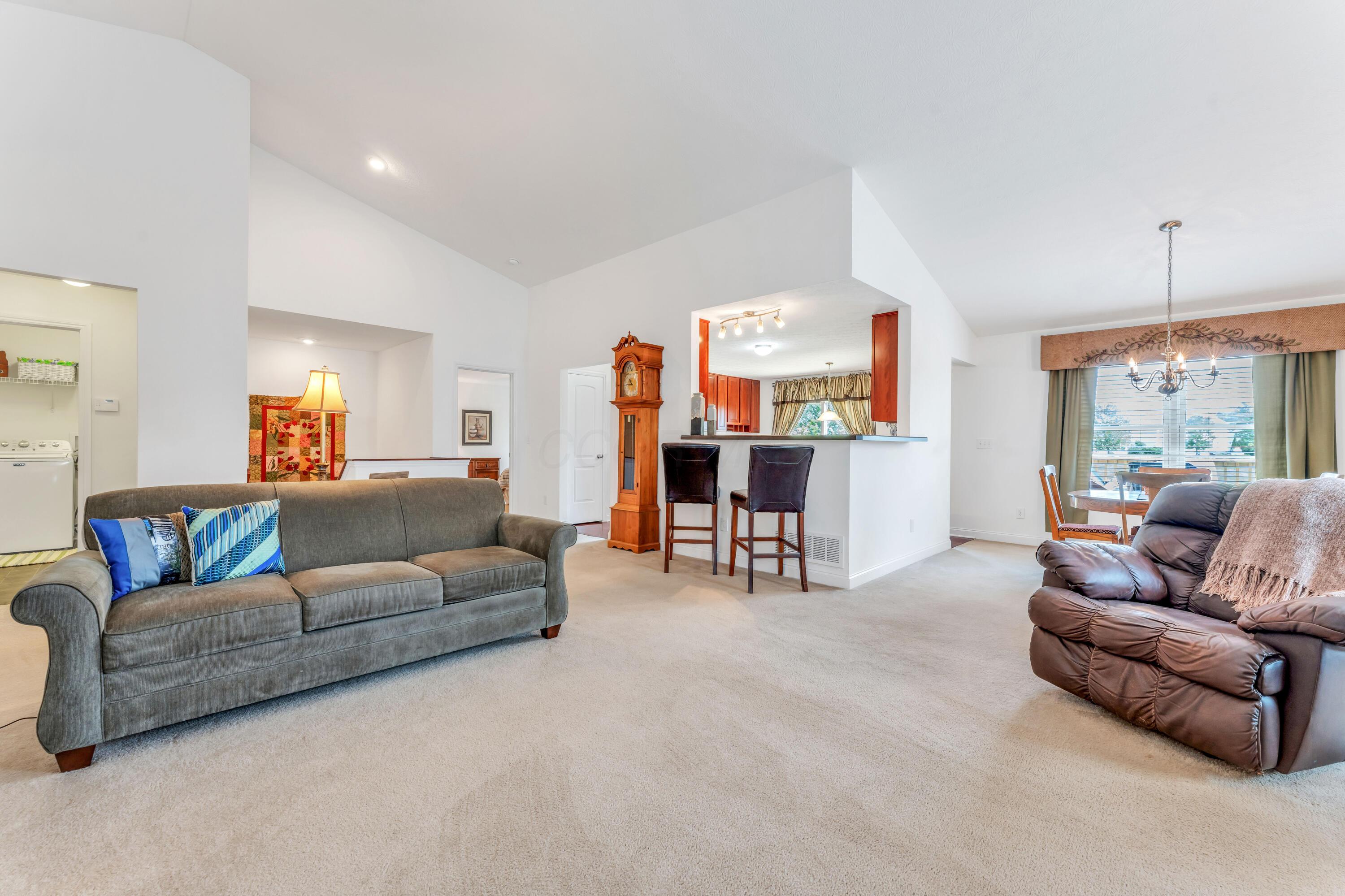 444 Saffron Drive, Sunbury, Ohio image 12