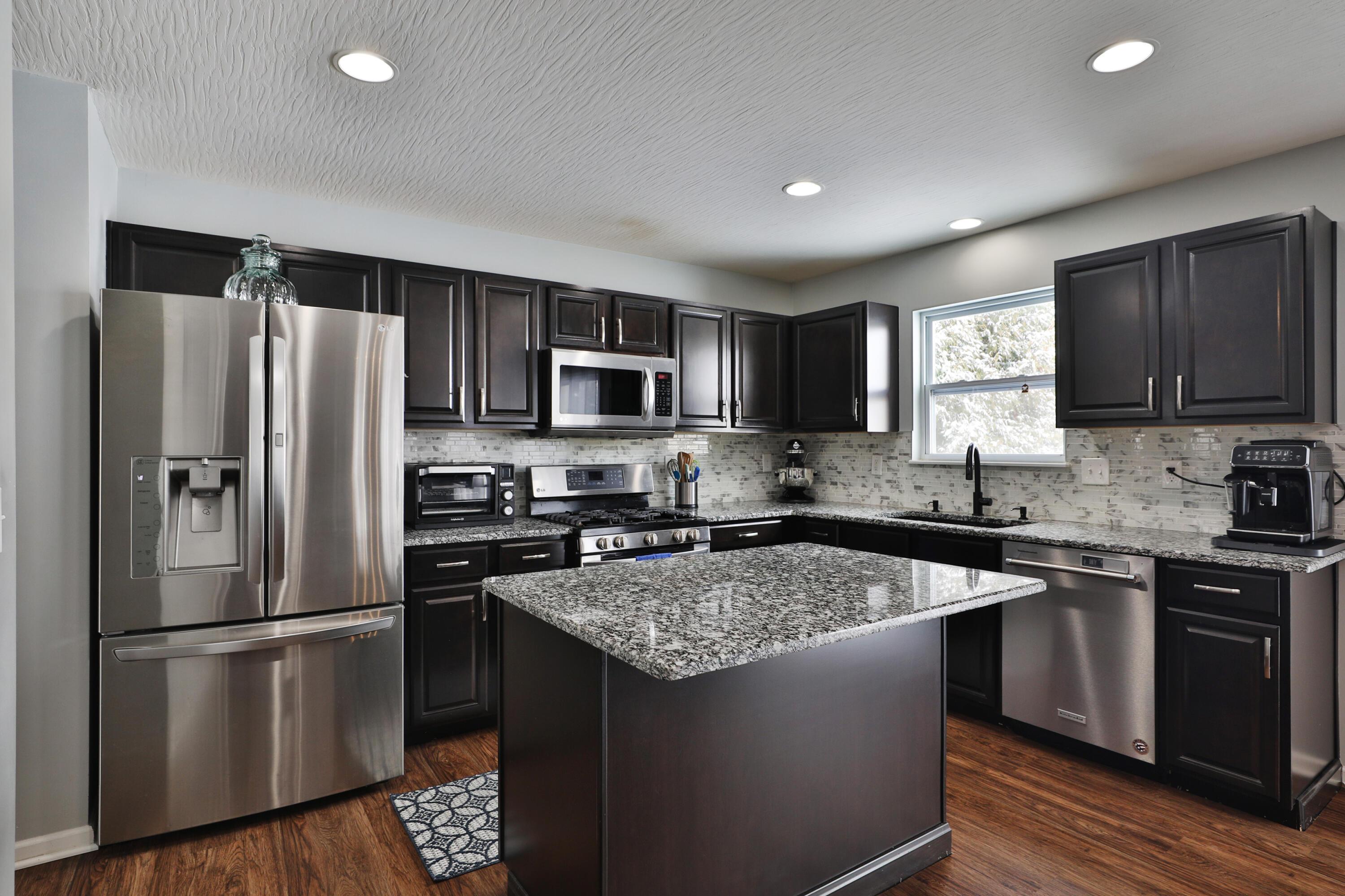 2024 Grove Tree Court