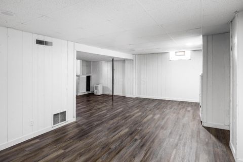 Tiny photo for 2159 Keller Place E, Grove City, OH 43123 (MLS # 226000468)