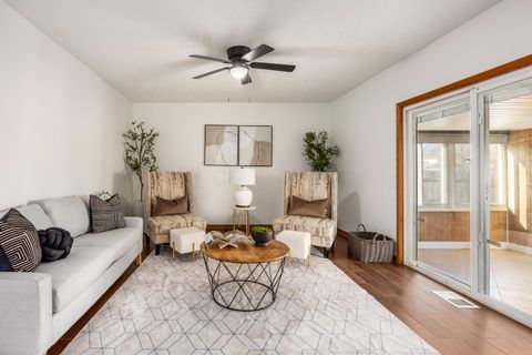 Tiny photo for 2159 Keller Place E, Grove City, OH 43123 (MLS # 226000468)