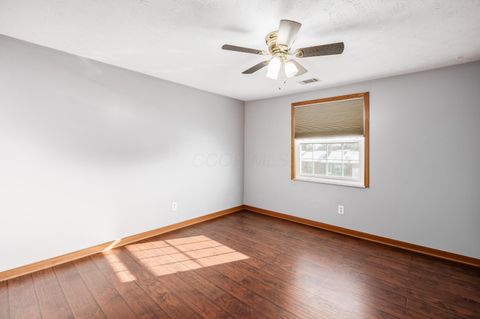 Tiny photo for 2159 Keller Place E, Grove City, OH 43123 (MLS # 226000468)