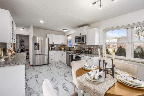 Tiny photo for 2159 Keller Place E, Grove City, OH 43123 (MLS # 226000468)