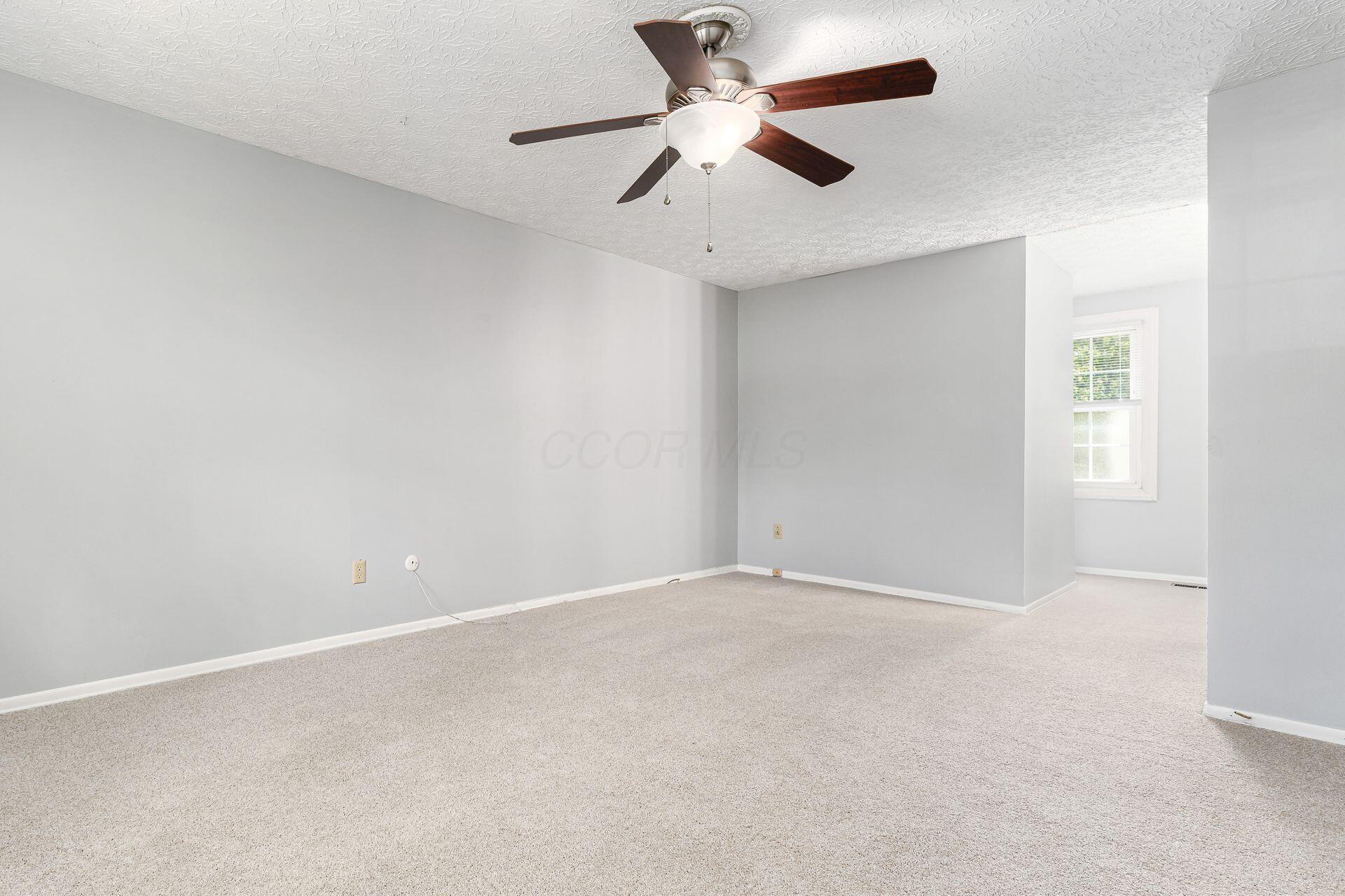 6541 Skywae Drive, Columbus, Ohio image 22