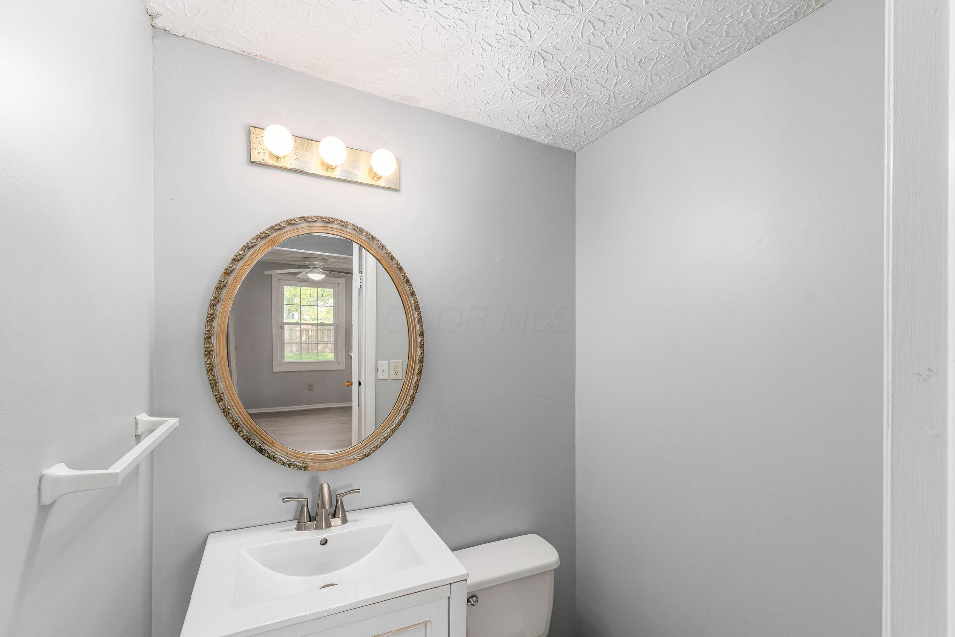 6541 Skywae Drive, Columbus, Ohio image 14