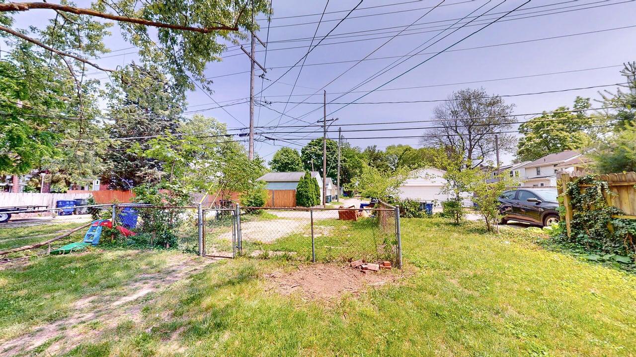 3038 Indianola Avenue, Columbus, Ohio image 27