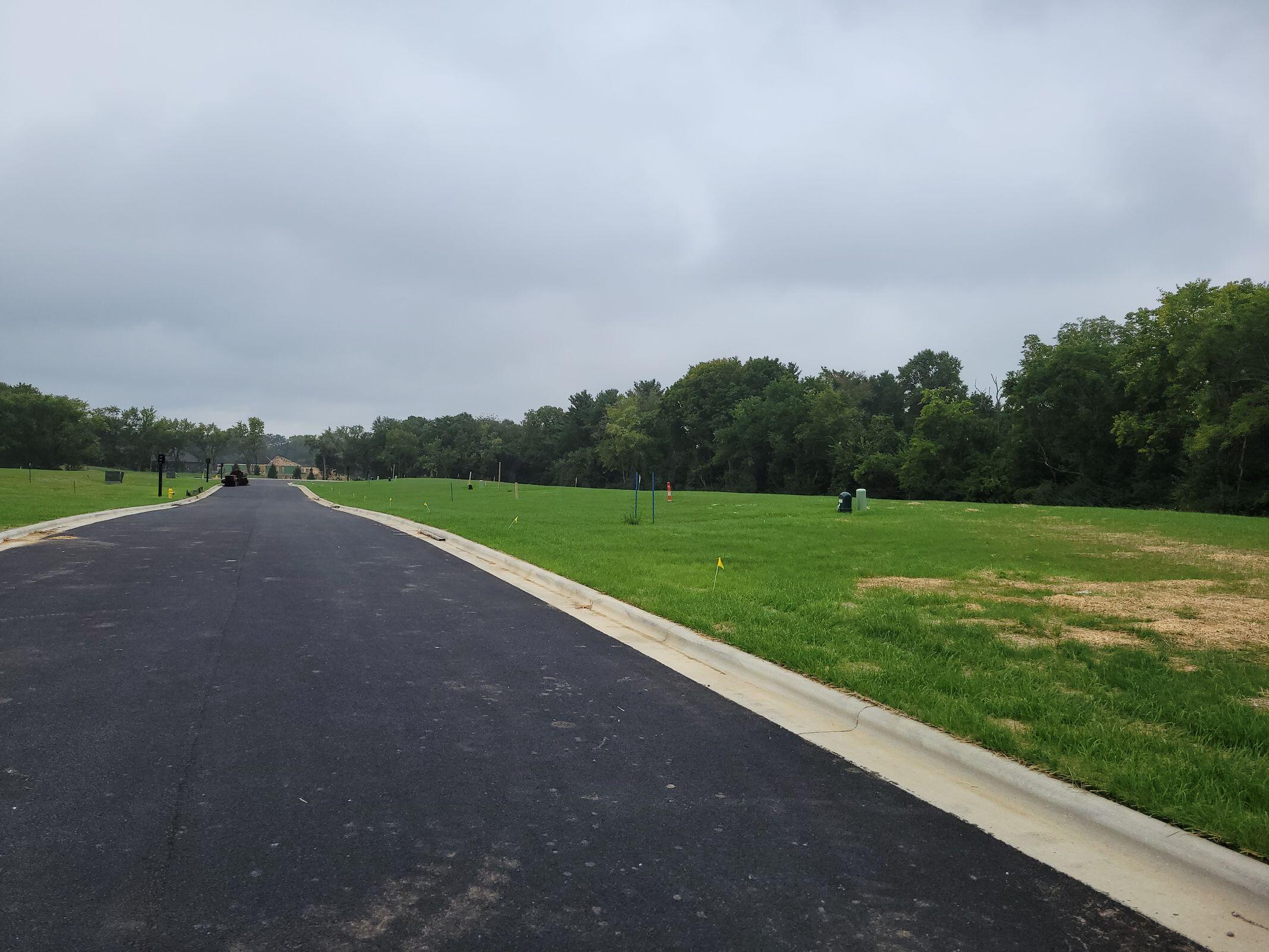 Photo 2 of 58 of 6555 Scioto Bluff Court land