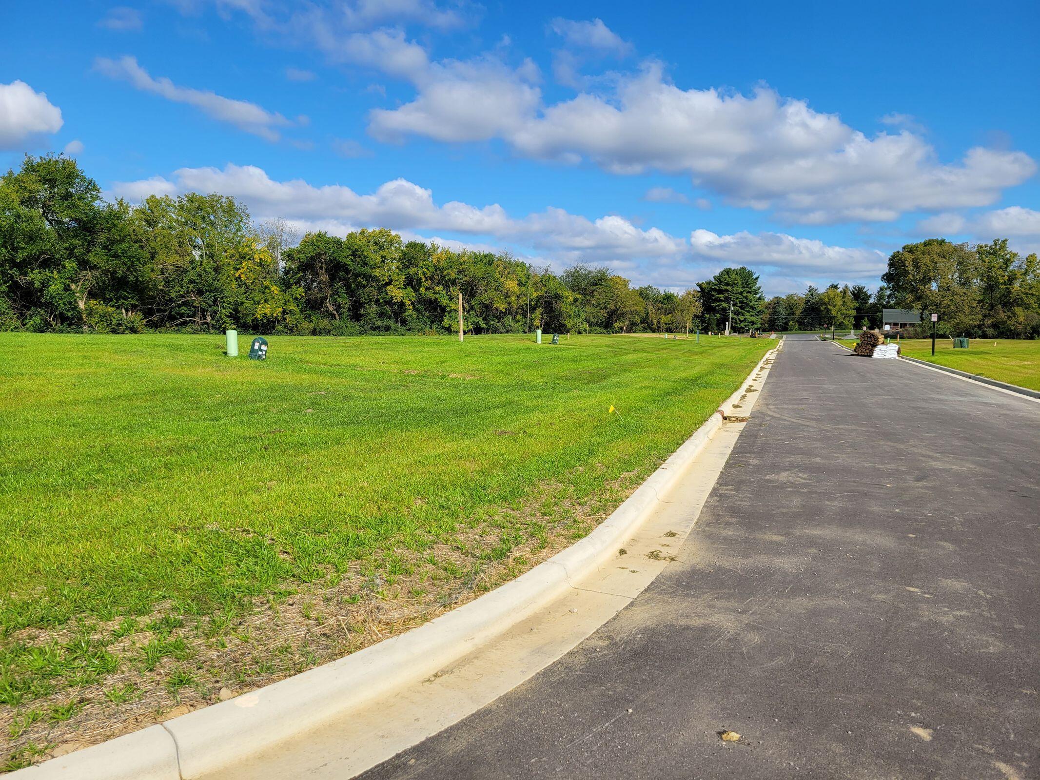 Photo 6 of 58 of 6555 Scioto Bluff Court land