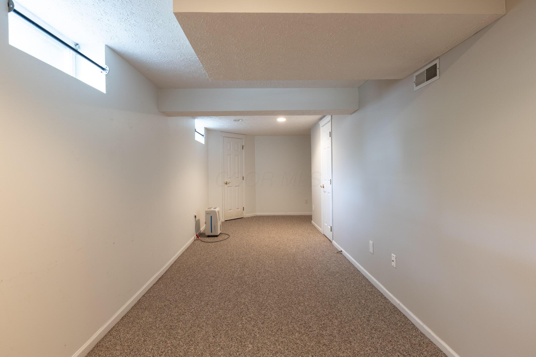 4466 Fabel Street, New Albany, Ohio image 37