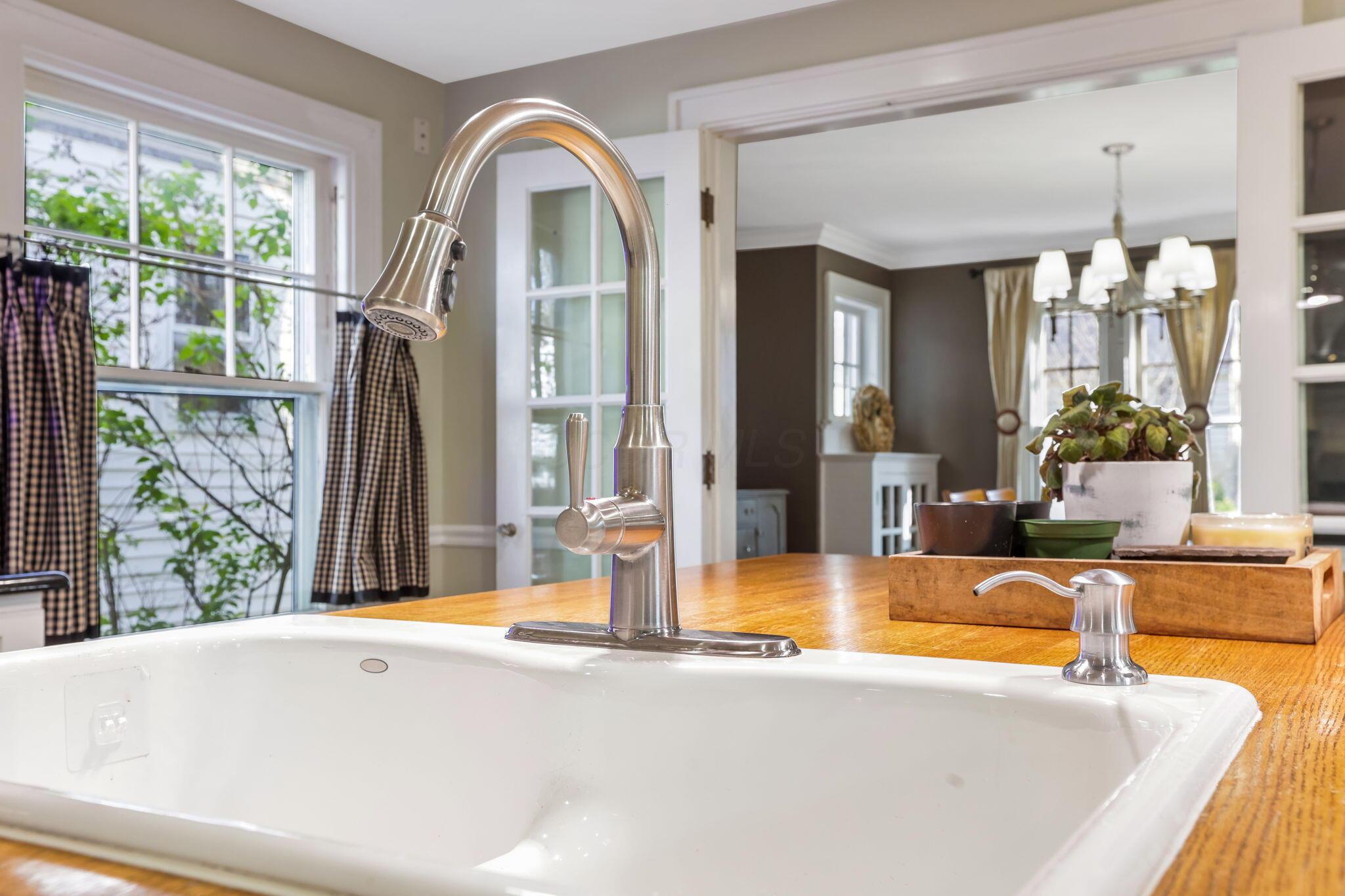 90 Brevoort Road, Columbus, Ohio image 14