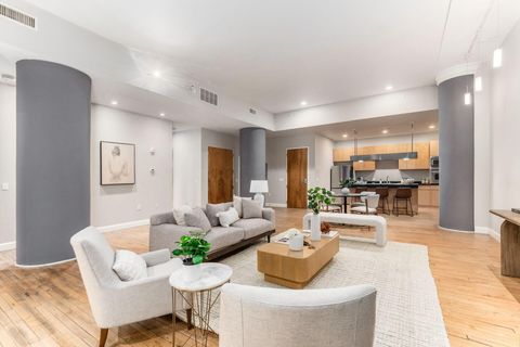 Photo of 106 N High Street 302 #302, Columbus, OH 43215 (MLS # 226009608)