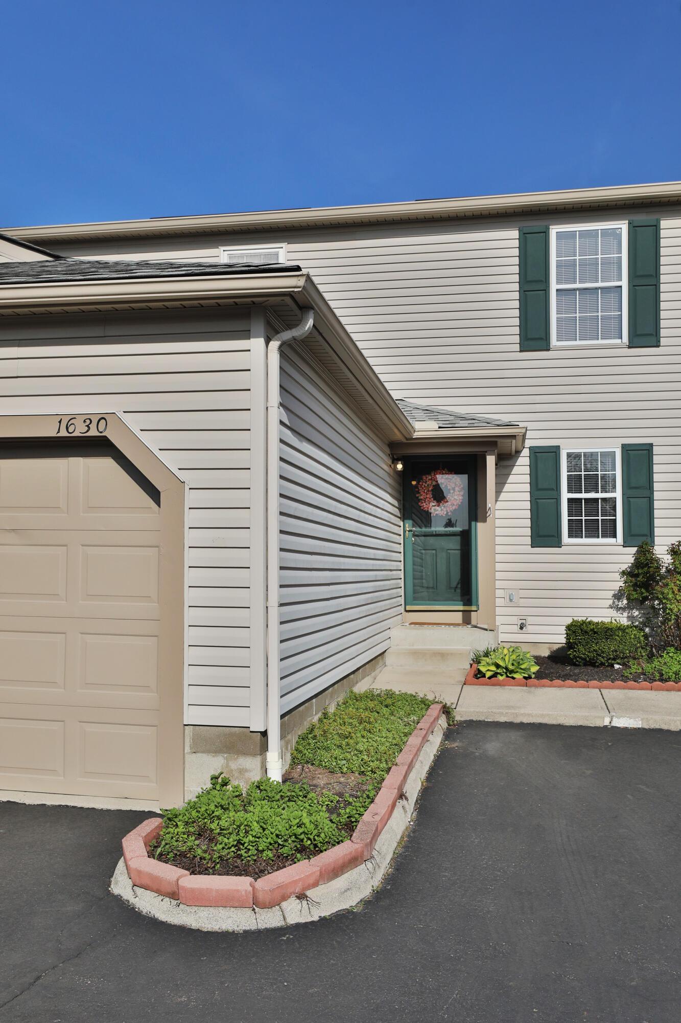 1630 Bennigan Drive, Hilliard, Ohio image 3
