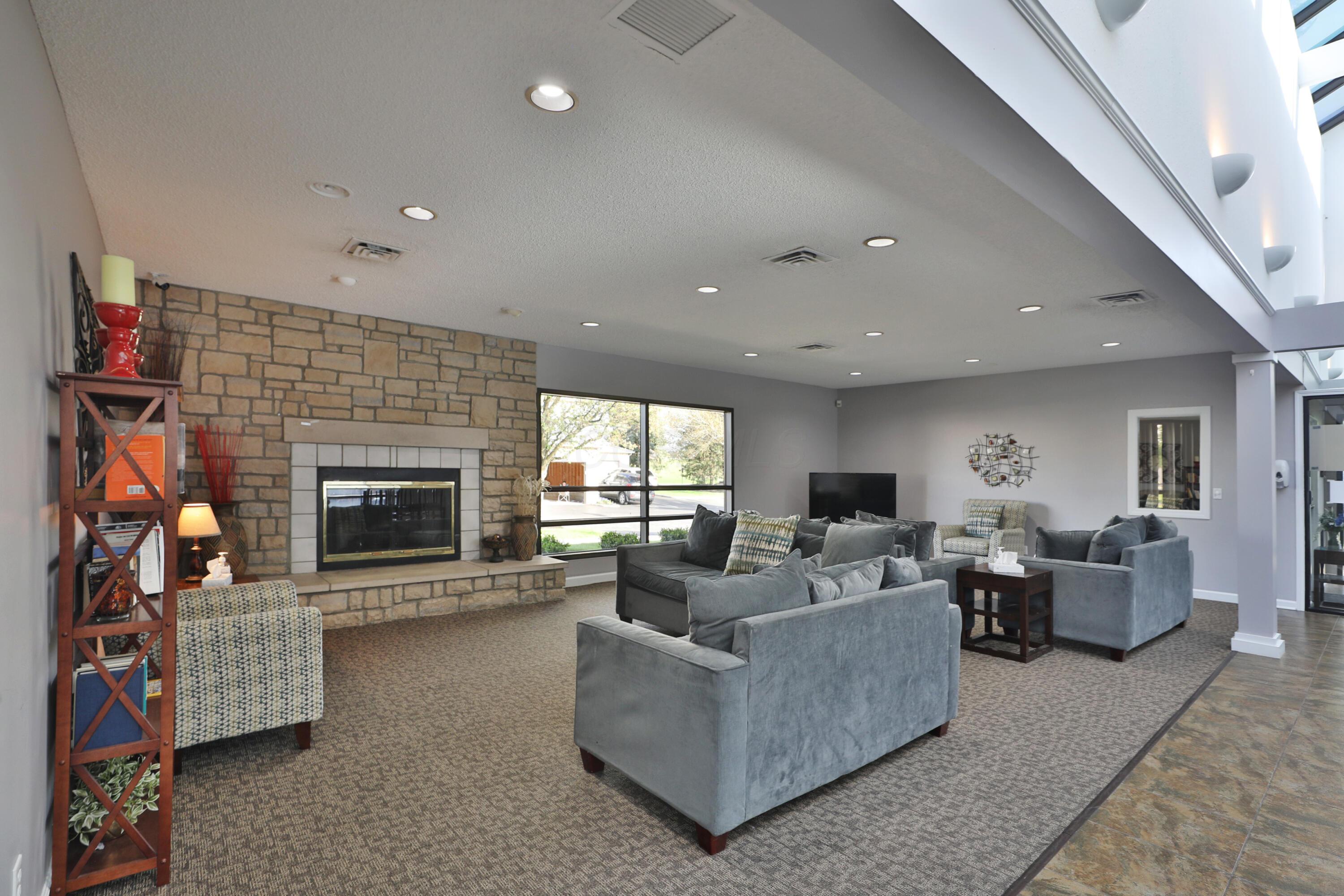 1630 Bennigan Drive, Hilliard, Ohio image 46