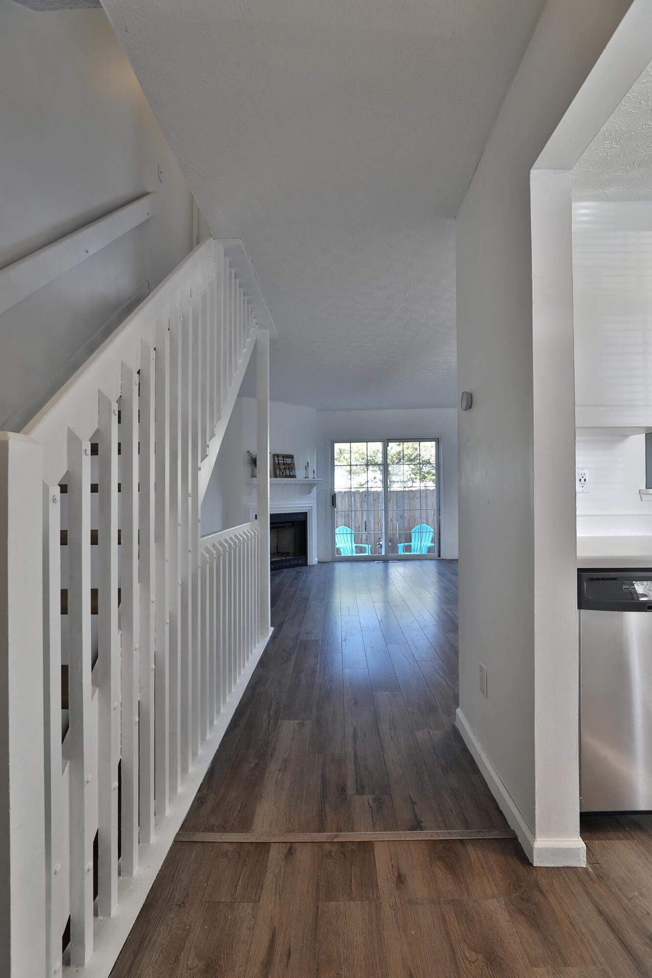 1630 Bennigan Drive, Hilliard, Ohio image 11