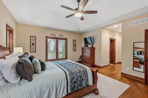 Tiny photo for 110 E Pawnee Drive, Powell, OH 43065 (MLS # 226000731)