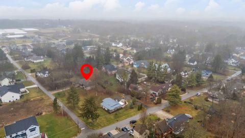 Tiny photo for 110 E Pawnee Drive, Powell, OH 43065 (MLS # 226000731)