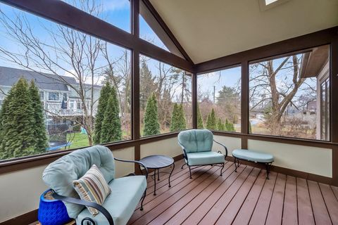 Tiny photo for 110 E Pawnee Drive, Powell, OH 43065 (MLS # 226000731)