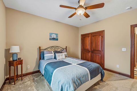 Tiny photo for 110 E Pawnee Drive, Powell, OH 43065 (MLS # 226000731)