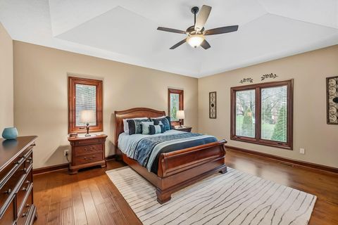 Tiny photo for 110 E Pawnee Drive, Powell, OH 43065 (MLS # 226000731)