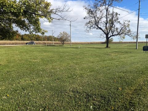 Photo of 2425 Old US Highway 40 NW, London, OH 43140 (MLS # 225040203) Photo of 2425 Old US Highway 40 NW, London, OH 43140 (MLS # 225040203)
