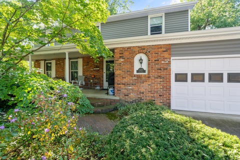 Tiny photo for 639 Link Road, Whitehall, OH 43213 (MLS # 226037250)