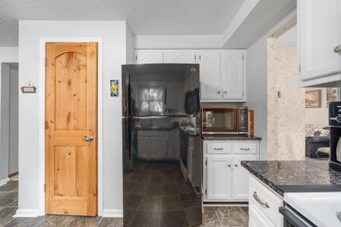Tiny photo for 639 Link Road, Whitehall, OH 43213 (MLS # 226037250)
