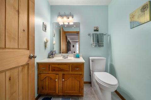 Tiny photo for 639 Link Road, Whitehall, OH 43213 (MLS # 226037250)