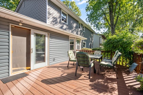 Tiny photo for 639 Link Road, Whitehall, OH 43213 (MLS # 226037250)