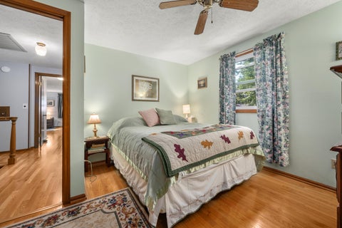 Tiny photo for 639 Link Road, Whitehall, OH 43213 (MLS # 226037250)