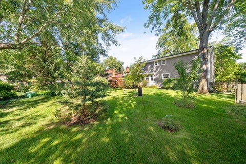 Tiny photo for 639 Link Road, Whitehall, OH 43213 (MLS # 226037250)