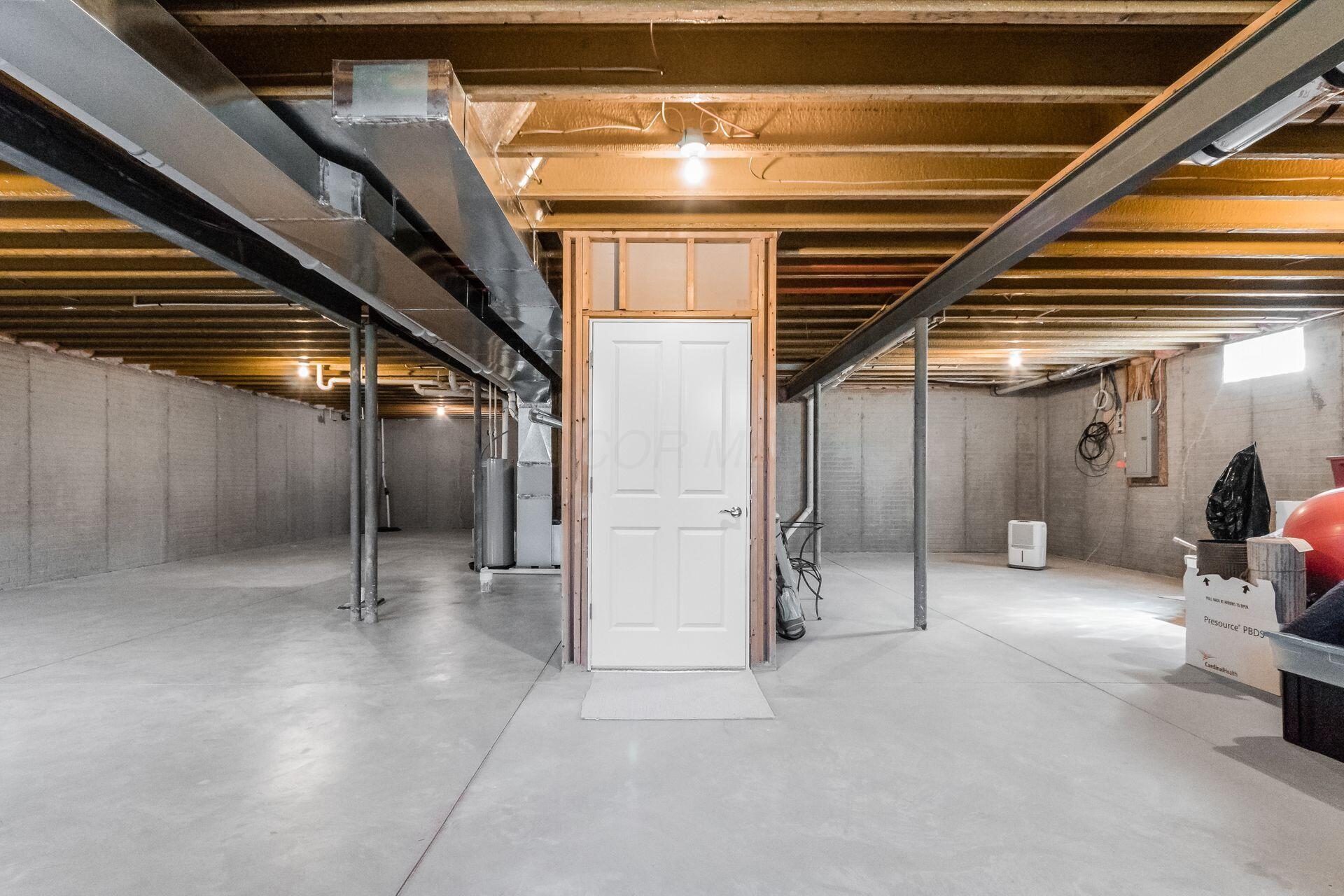 6717 Vineyard Haven Loop, Dublin, Ohio image 37