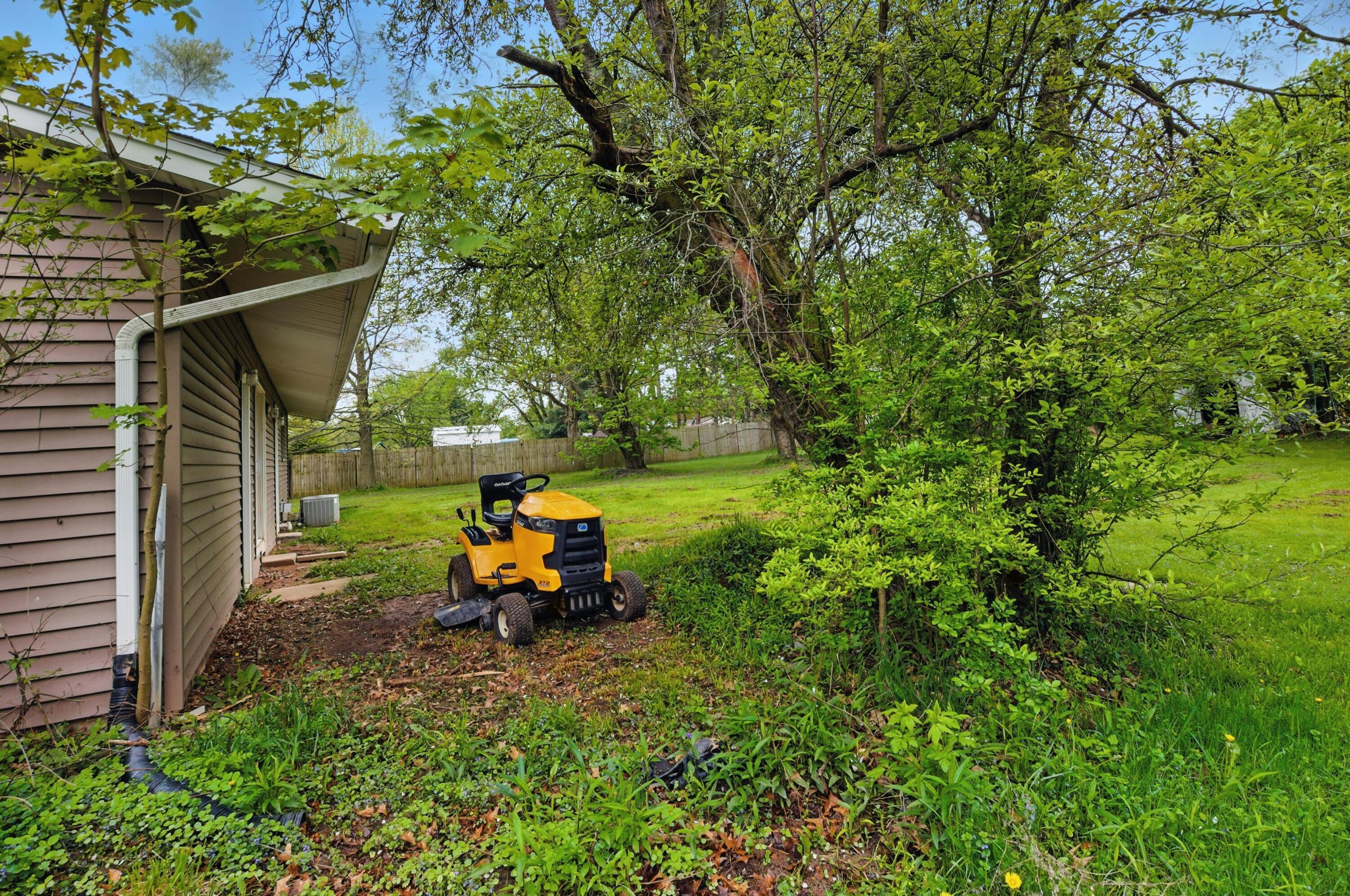 1085 Laver Road, Mansfield, Ohio image 13