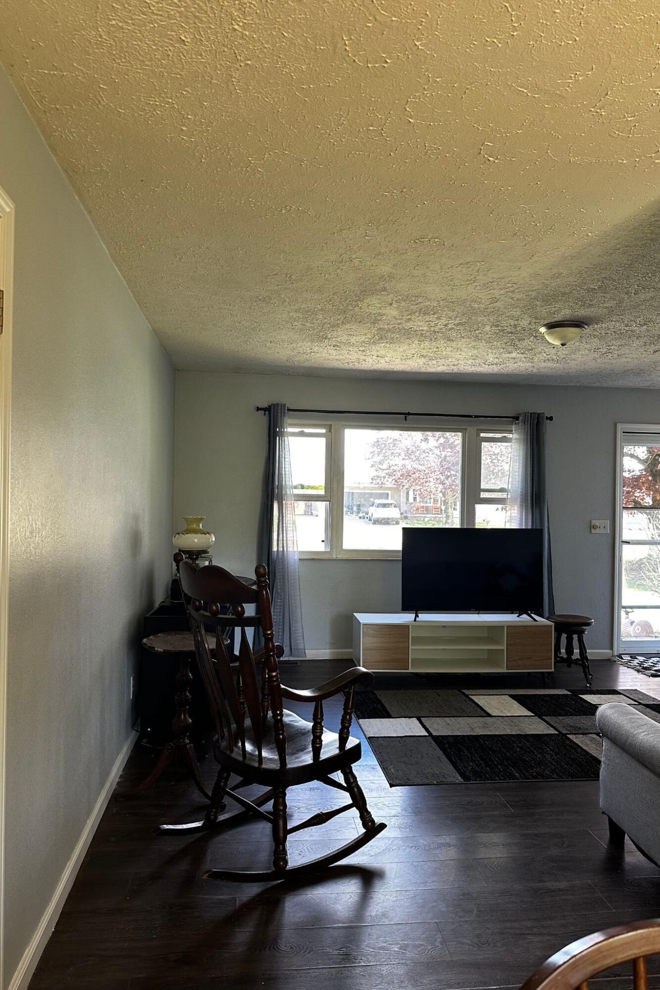 1085 Laver Road, Mansfield, Ohio image 3