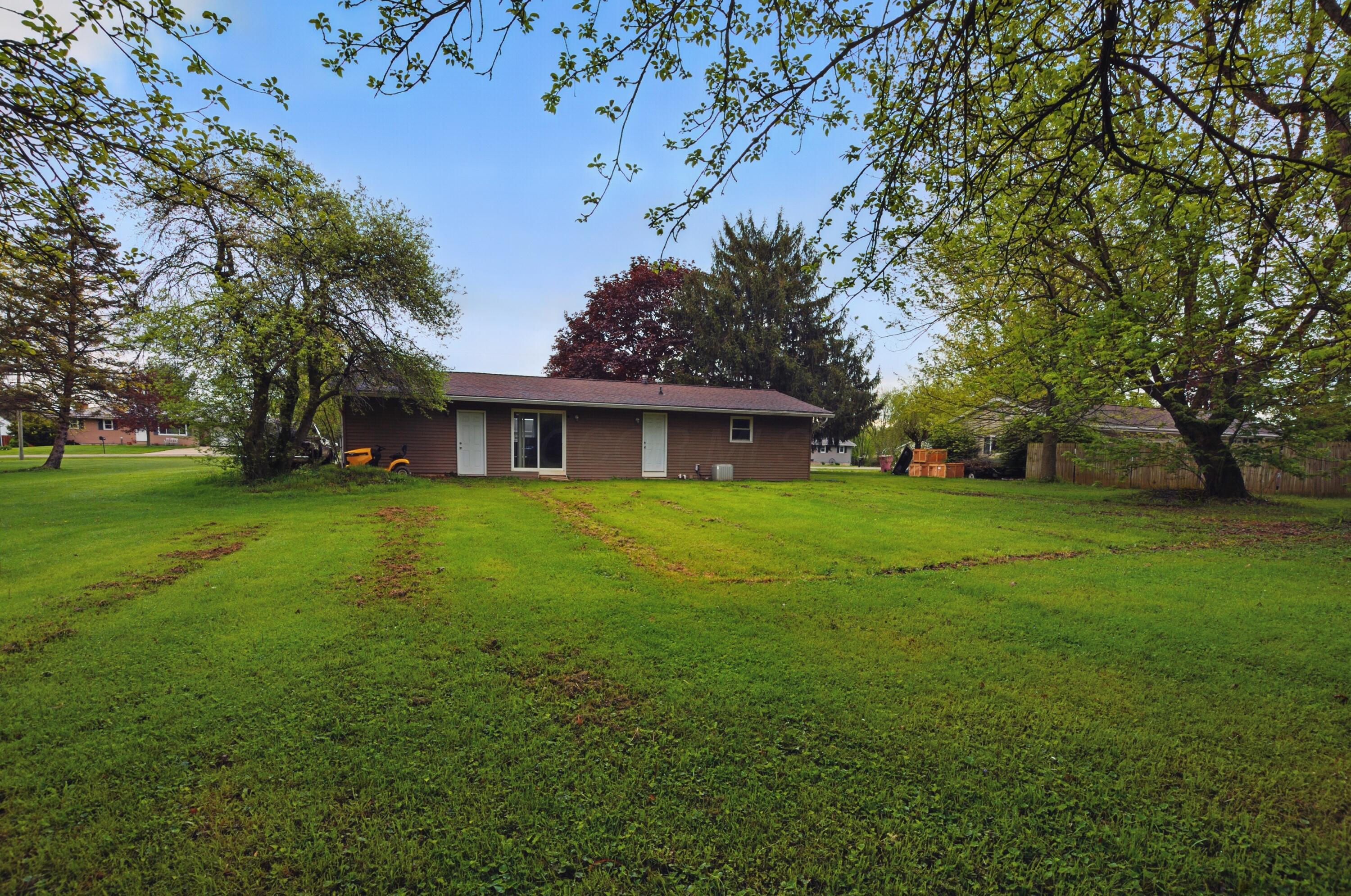 1085 Laver Road, Mansfield, Ohio image 17
