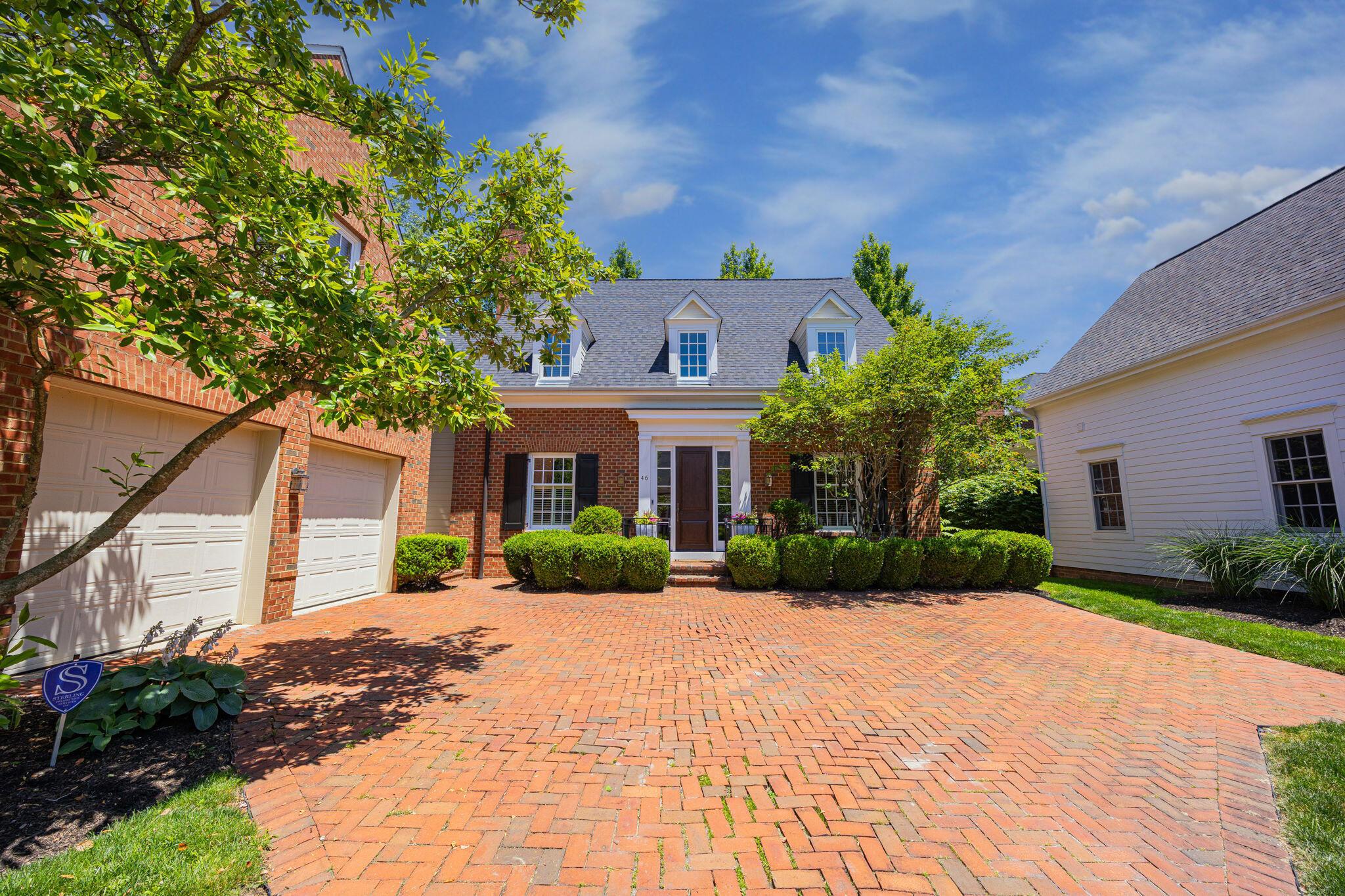46 Pickett Place