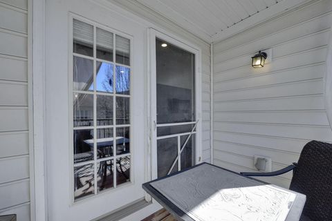 Tiny photo for 3963 Dinon Drive, Columbus, OH 43221 (MLS # 226005503)