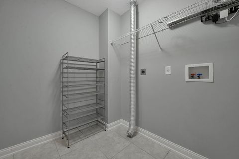 Tiny photo for 3963 Dinon Drive, Columbus, OH 43221 (MLS # 226005503)