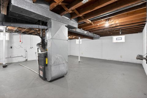 Tiny photo for 1433 Venice Drive, Columbus, OH 43207 (MLS # 225045951)