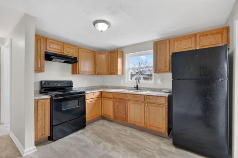 Tiny photo for 1433 Venice Drive, Columbus, OH 43207 (MLS # 225045951)