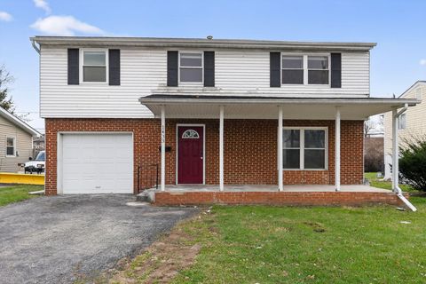 Photo of 1433 Venice Drive, Columbus, OH 43207 (MLS # 225045951)